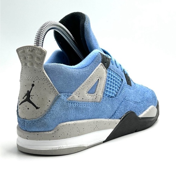 Jordan 4 Retro 'University Blue' | kids sz 2Y | light blue | Used - Picture 7 of 8